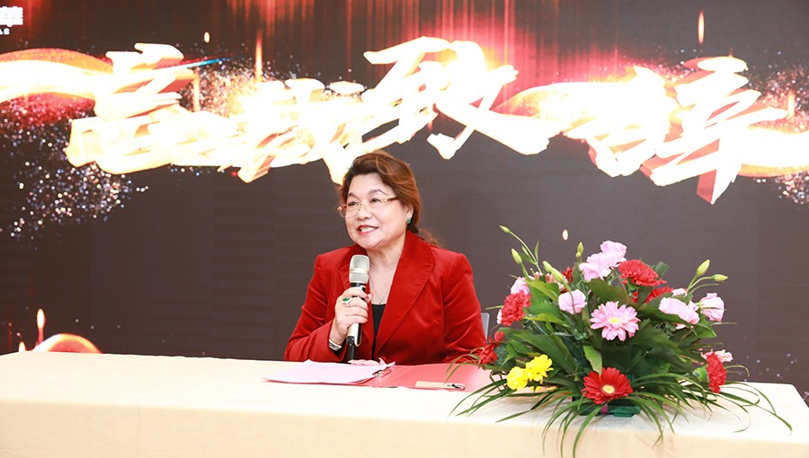 02.jpg